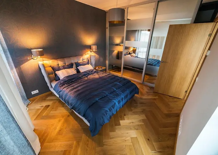 Apartment Modern Luxury In Centre Reval